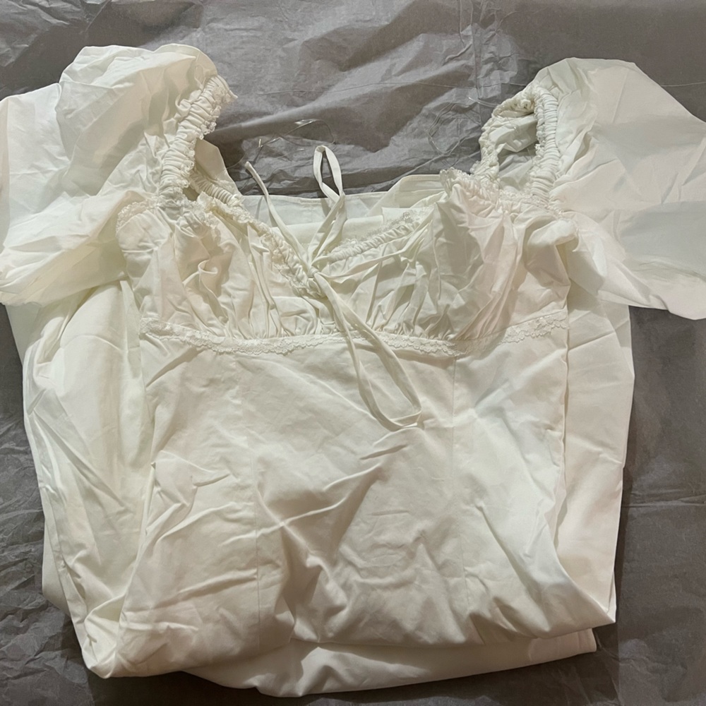 HOUSE OF CB 'Felizia' White Puff Sleeve Sundress - Picture 8 of 11